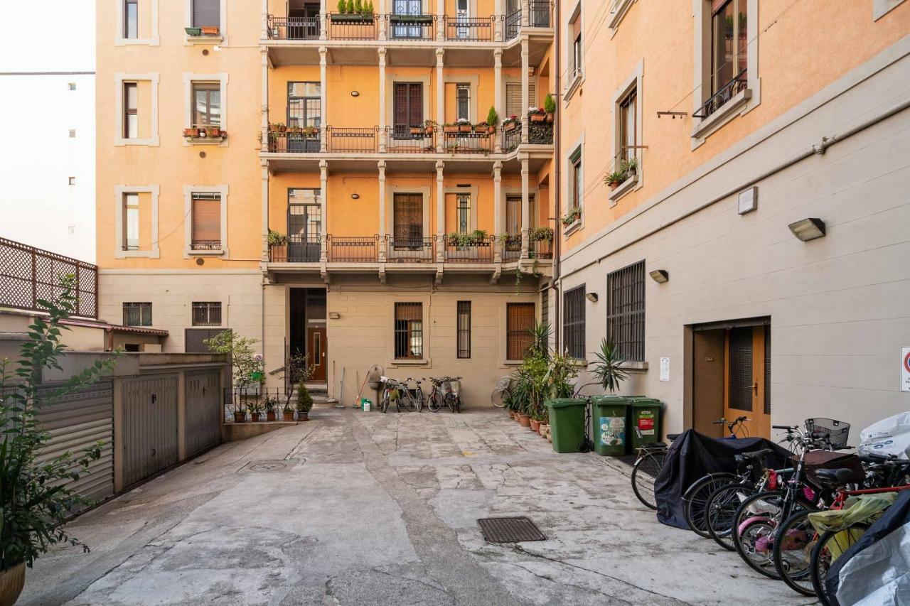Апартаменты Altido Warm Flat For 3 In Isola, 10 Min To Centre Милан Экстерьер фото